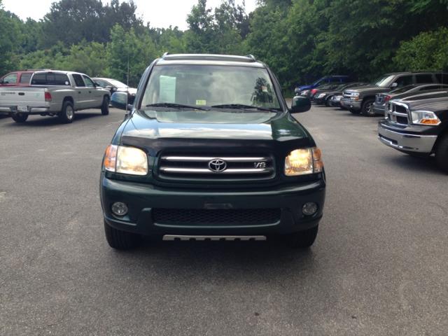 Toyota Sequoia 2004 photo 4