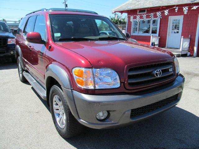 Toyota Sequoia 2004 photo 4