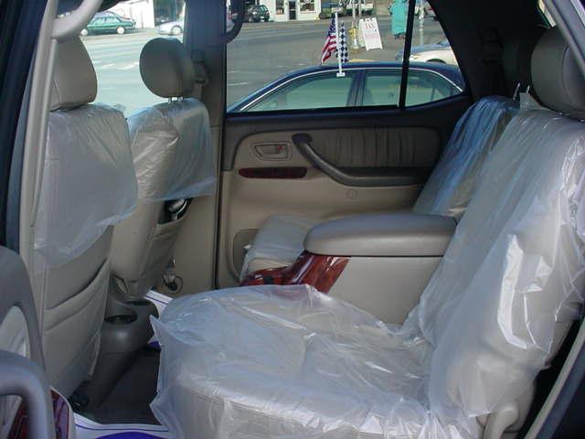 Toyota Sequoia 2005 photo 3