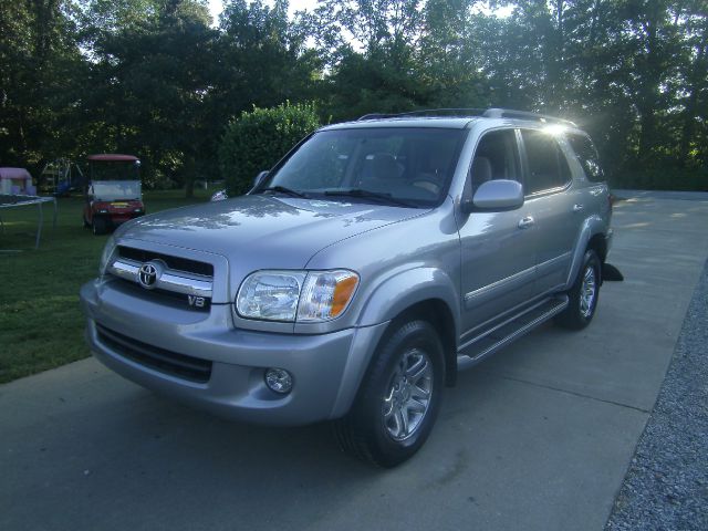 Toyota Sequoia I Limited SUV