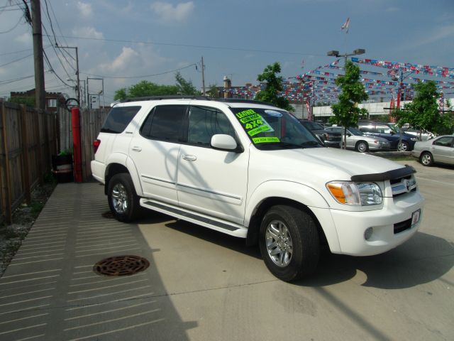 Toyota Sequoia 2005 photo 13