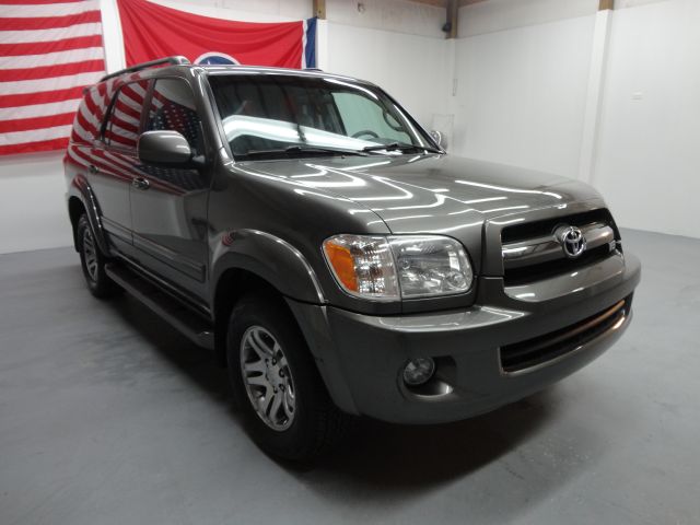 Toyota Sequoia 2005 photo 52