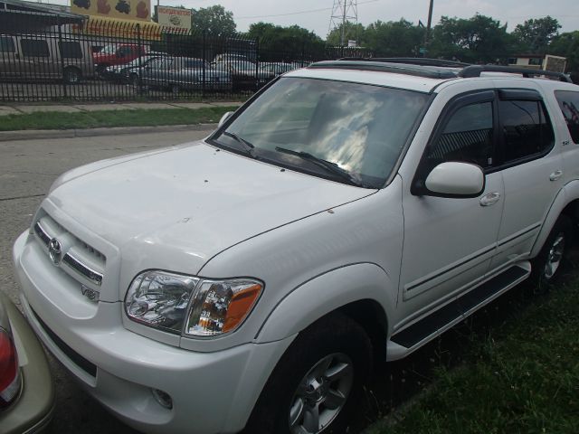 Toyota Sequoia 2005 photo 3