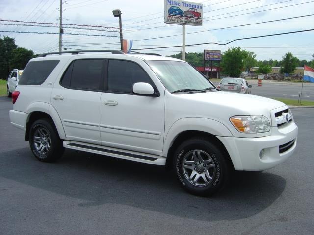 Toyota Sequoia 2006 photo 4