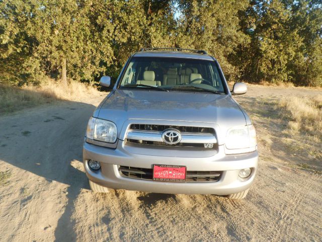 Toyota Sequoia 2006 photo 4