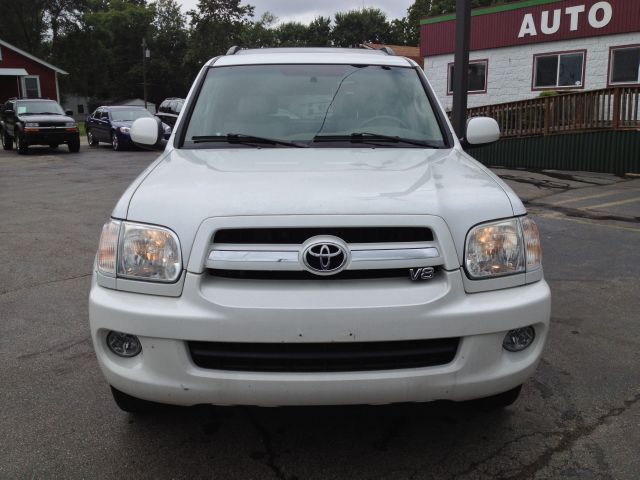 Toyota Sequoia 2006 photo 3