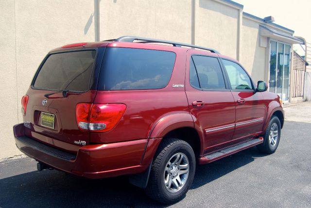 Toyota Sequoia 2006 photo 3