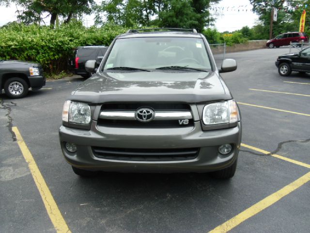 Toyota Sequoia 2006 photo 1