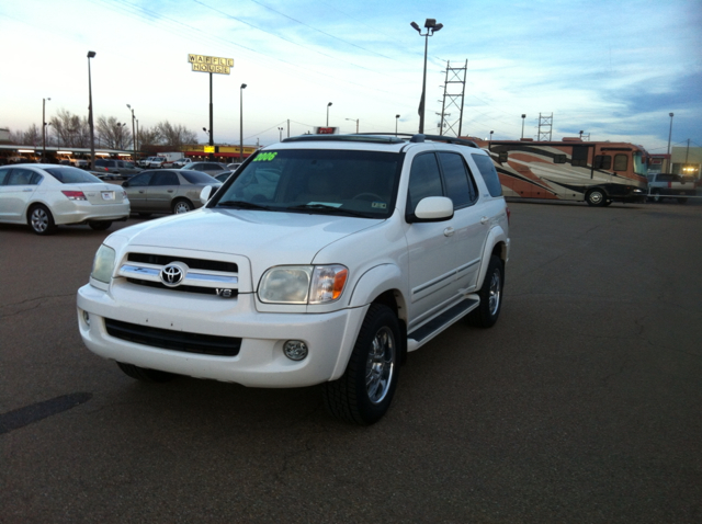 Toyota Sequoia 2006 photo 1