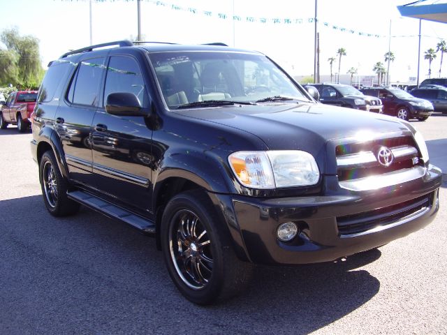 Toyota Sequoia I Limited SUV