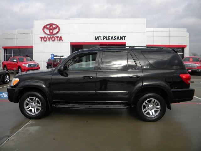 Toyota Sequoia 2.7L V6 Sport Utility