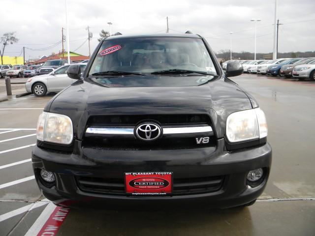 Toyota Sequoia 2006 photo 1