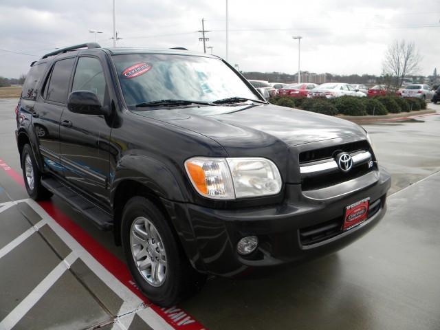 Toyota Sequoia 2006 photo 2