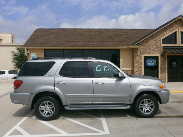 Toyota Sequoia 2006 photo 1