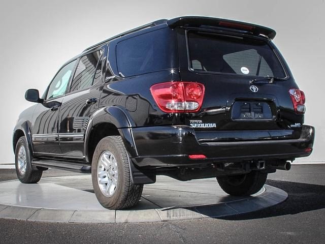 Toyota Sequoia 2006 photo 3