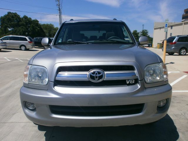 Toyota Sequoia 2006 photo 22