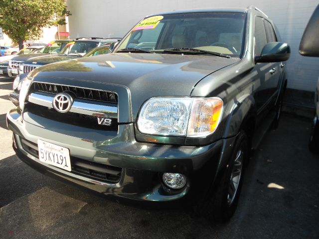 Toyota Sequoia 2006 photo 3