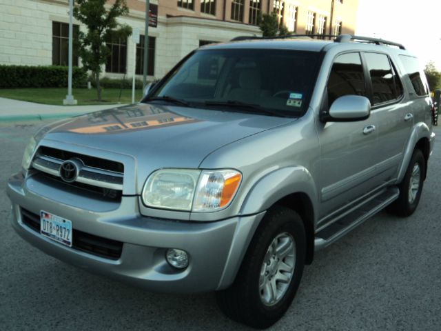 Toyota Sequoia 2006 photo 1