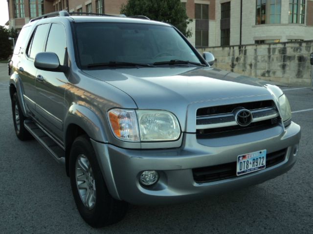 Toyota Sequoia 2006 photo 3