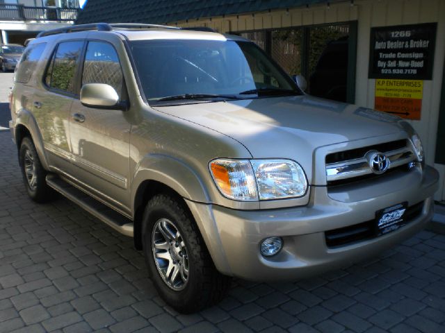 Toyota Sequoia 2006 photo 4