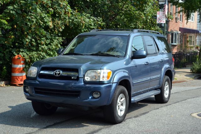 Toyota Sequoia 2006 photo 1