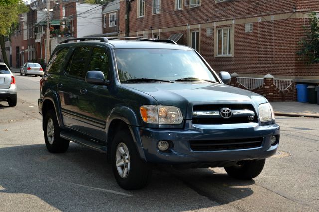 Toyota Sequoia 2006 photo 4