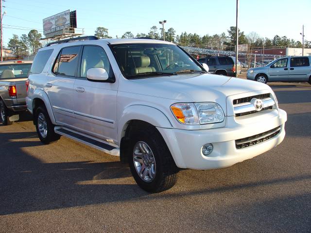 Toyota Sequoia SLT 25 Sport Utility