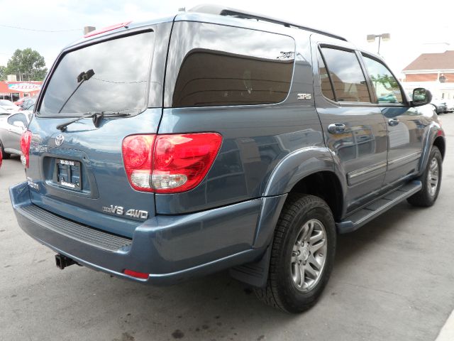 Toyota Sequoia 2007 photo 2