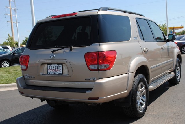 Toyota Sequoia 2007 photo 4