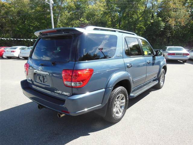 Toyota Sequoia 2007 photo 4