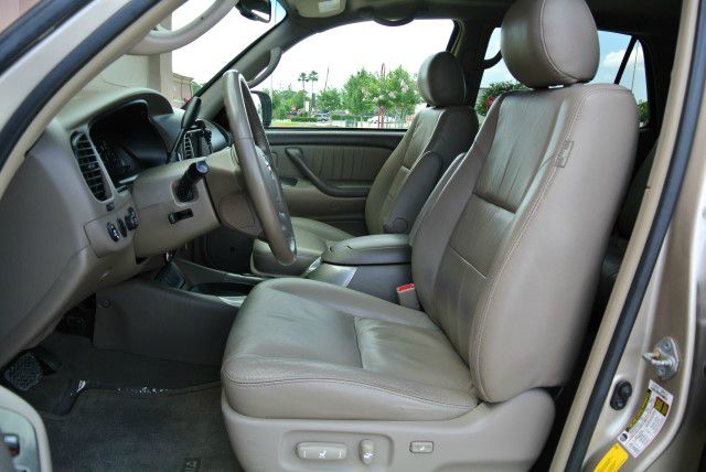 Toyota Sequoia 2007 photo 12