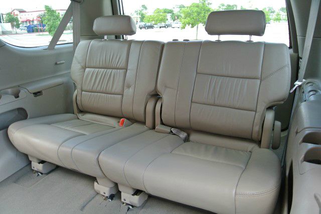 Toyota Sequoia 2007 photo 8