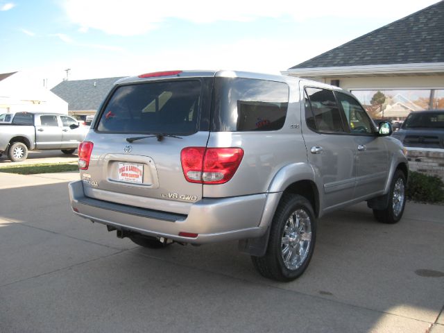 Toyota Sequoia 2007 photo 1