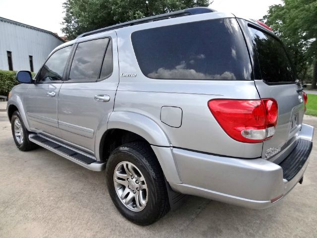 Toyota Sequoia Super SUV