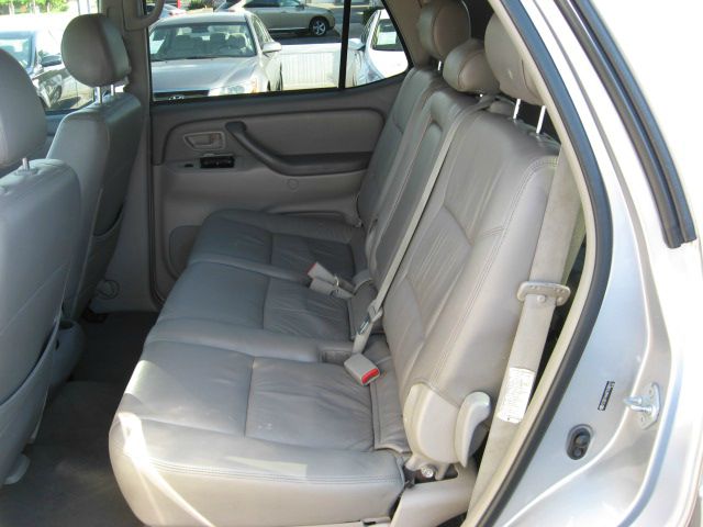 Toyota Sequoia 2007 photo 1