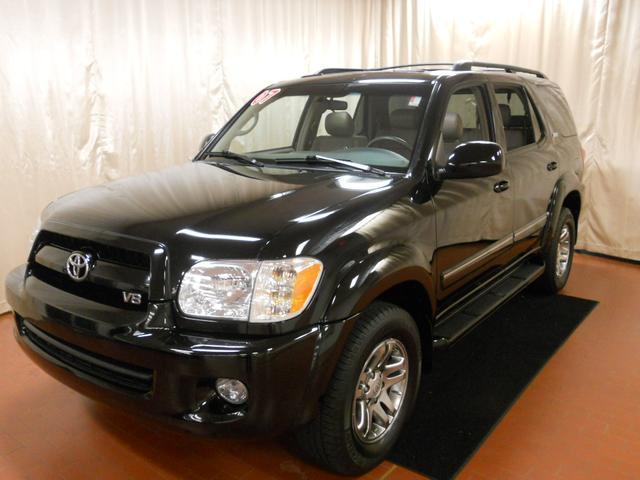 Toyota Sequoia 2007 photo 1