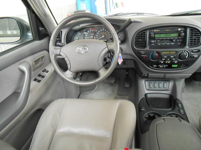 Toyota Sequoia 2007 photo 9