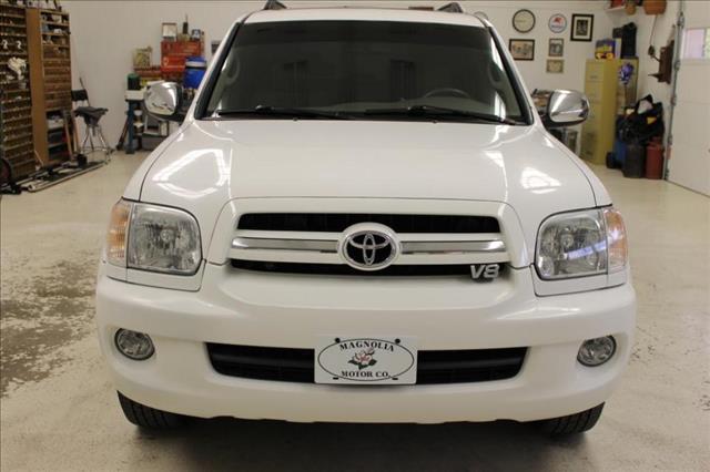 Toyota Sequoia 2007 photo 3