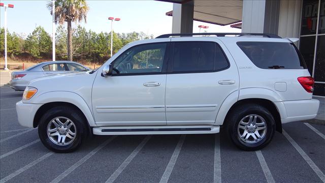 Toyota Sequoia 2007 photo 2