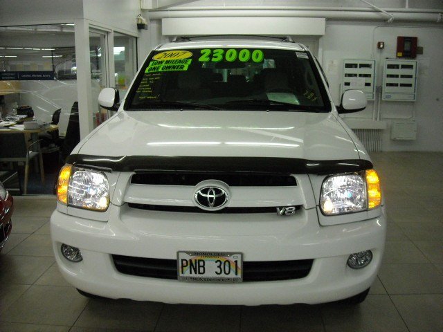 Toyota Sequoia 2007 photo 1