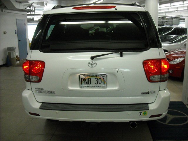 Toyota Sequoia 2007 photo 4