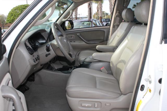 Toyota Sequoia 2007 photo 5