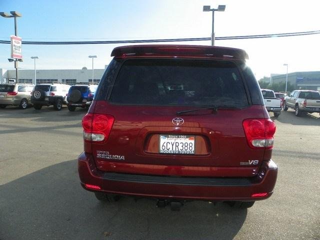 Toyota Sequoia 2007 photo 5