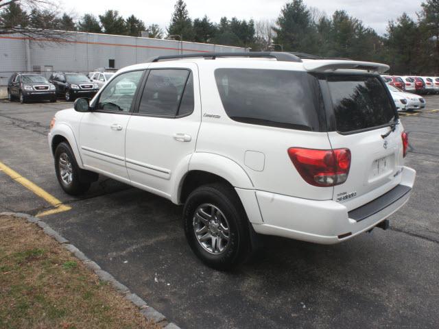 Toyota Sequoia 2007 photo 3