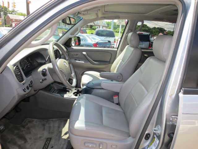 Toyota Sequoia 2007 photo 1