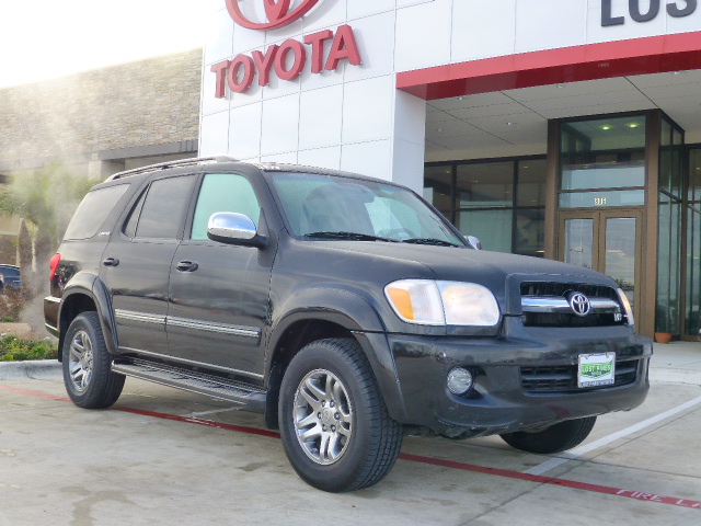 Toyota Sequoia 2007 photo 1