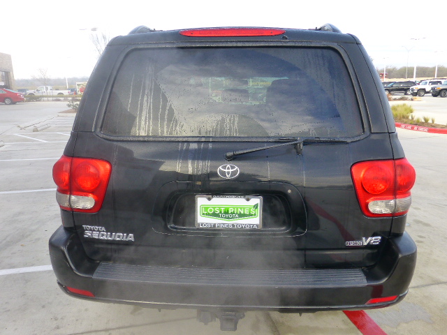 Toyota Sequoia 2007 photo 4