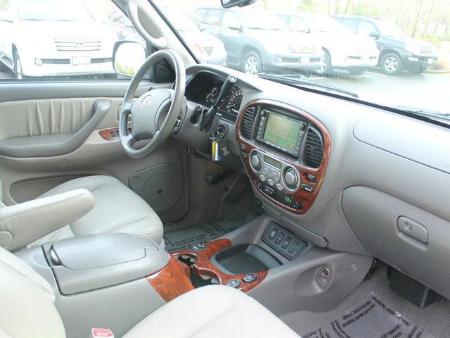 Toyota Sequoia 2007 photo 5