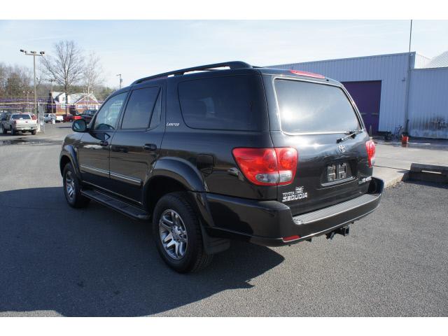 Toyota Sequoia 2007 photo 4