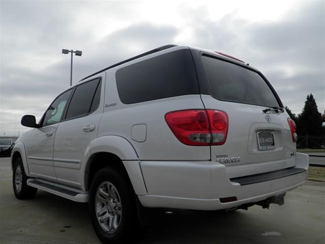 Toyota Sequoia 2007 photo 4